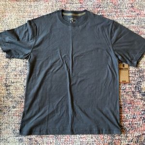 T-Shirt (With tags - Nicer Mens T-shirt)